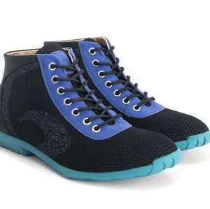 Fluevog nebula sporty boot SIZE 7